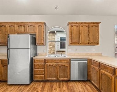 6309 Melanie Drive - Photo Thumbnail 14