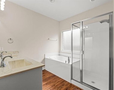 6309 Melanie Drive - Photo Thumbnail 24