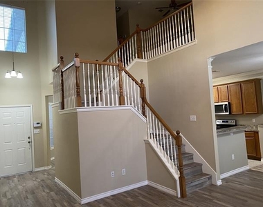 8608 Brunswick Drive - Photo Thumbnail 8