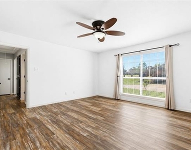 1213 Marilyn Jayne Drive - Photo Thumbnail 18