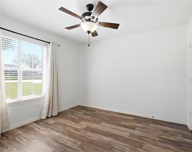 1213 Marilyn Jayne Drive - Photo Thumbnail 23