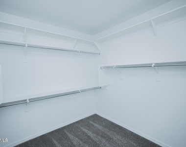 3512 N 103rd Avenue - Photo Thumbnail 14
