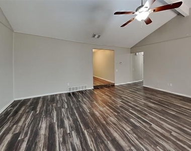 1522 Clover Hill Road - Photo Thumbnail 2