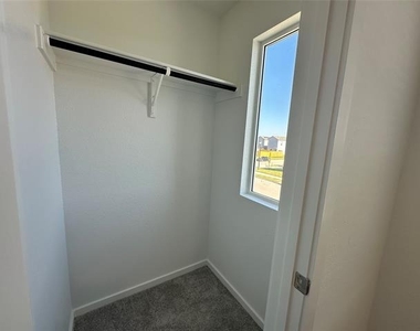 829 Sandhill Crane Lane - Photo Thumbnail 10