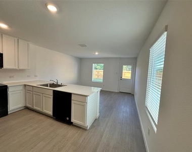 829 Sandhill Crane Lane - Photo Thumbnail 3