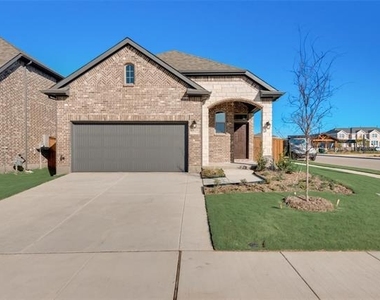 1127 Mesa Street - Photo Thumbnail 1