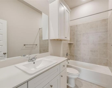 1127 Mesa Street - Photo Thumbnail 15