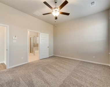 1127 Mesa Street - Photo Thumbnail 10