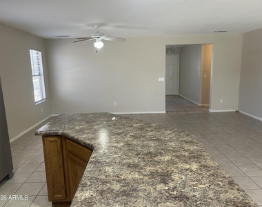16112 N 138th Drive - Photo Thumbnail 5