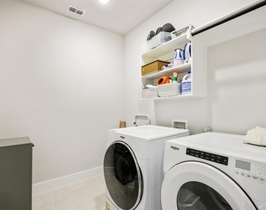 4502 Smokey Quartz Lane - Photo Thumbnail 30