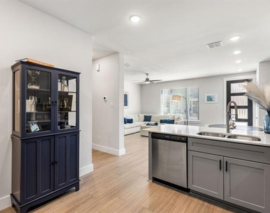 4502 Smokey Quartz Lane - Photo Thumbnail 19
