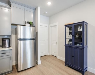 4502 Smokey Quartz Lane - Photo Thumbnail 18