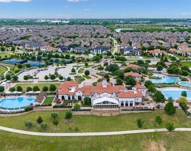 4502 Smokey Quartz Lane - Photo Thumbnail 8