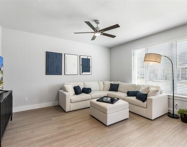 4502 Smokey Quartz Lane - Photo Thumbnail 13