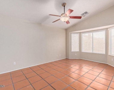 8190 W Behrend Drive - Photo Thumbnail 19
