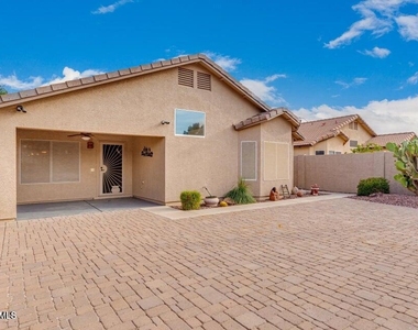 8190 W Behrend Drive - Photo Thumbnail 26