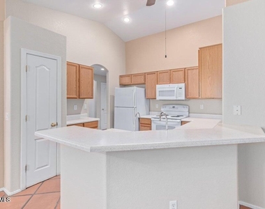8190 W Behrend Drive - Photo Thumbnail 8