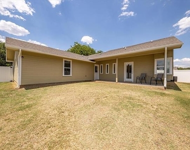 508 Pine Lane - Photo Thumbnail 31