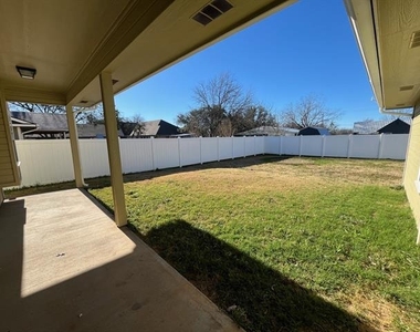 508 Pine Lane - Photo Thumbnail 27