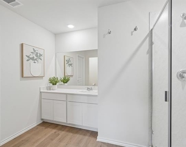 3924 Pinebluff Lane - Photo Thumbnail 19
