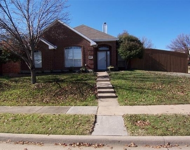8301 Bells Street - Photo Thumbnail 1
