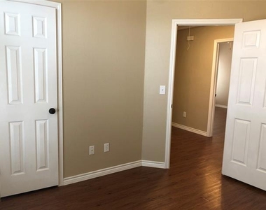 8301 Bells Street - Photo Thumbnail 19