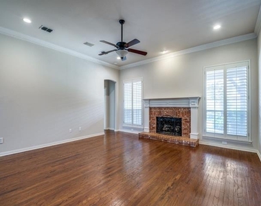 6428 Glenhollow Drive - Photo Thumbnail 8