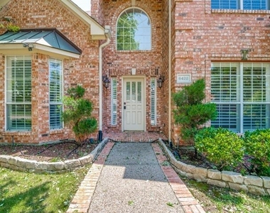 6428 Glenhollow Drive - Photo Thumbnail 2