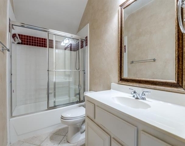 6428 Glenhollow Drive - Photo Thumbnail 29