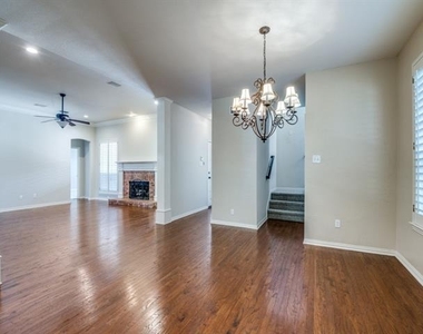 6428 Glenhollow Drive - Photo Thumbnail 10