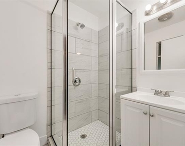 6048 Hillcrest Drive - Photo Thumbnail 22