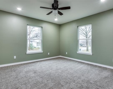 420 S Gribble Street - Photo Thumbnail 9