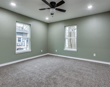 420 S Gribble Street - Photo Thumbnail 10