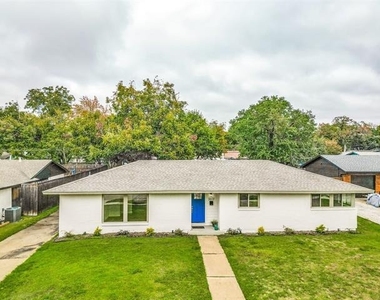 3517 Woodleigh Drive - Photo Thumbnail 25