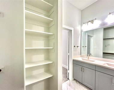 2501 Ascension Boulevard - Photo Thumbnail 31