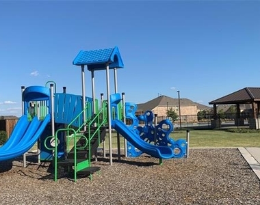 1308 Renoir Drive - Photo Thumbnail 28