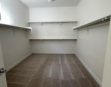 835 E Hopi Trail - Photo Thumbnail 14