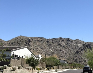 835 E Hopi Trail - Photo Thumbnail 22
