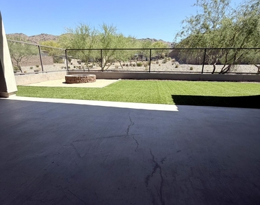835 E Hopi Trail - Photo Thumbnail 19