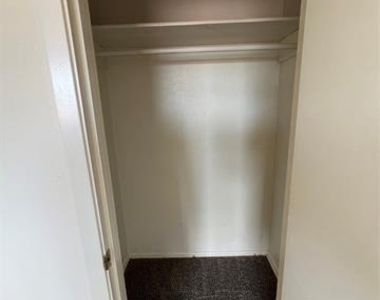 3104 Stanford Street - Photo Thumbnail 22
