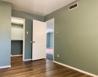 5060 Arbor Glen Road - Photo Thumbnail 14