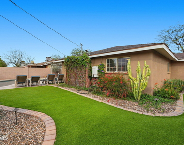 8307 E Clarendon Avenue - Photo Thumbnail 28