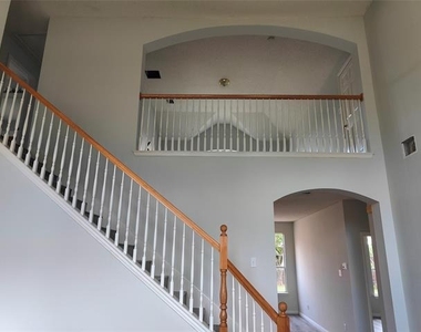 1412 Brenda Lane - Photo Thumbnail 9