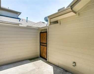 8613 Empire Boulevard - Photo Thumbnail 20