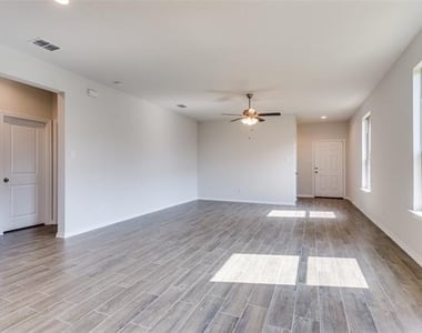 717 Presidio Street - Photo Thumbnail 1