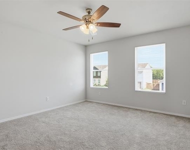 853 Eagles Nest Drive - Photo Thumbnail 25