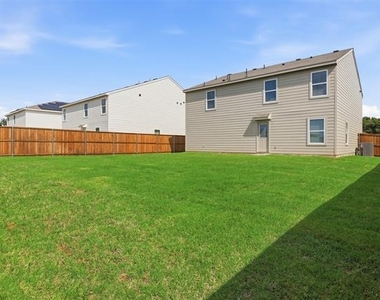 853 Eagles Nest Drive - Photo Thumbnail 27
