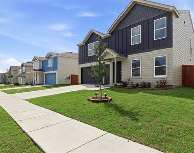 853 Eagles Nest Drive - Photo Thumbnail 28