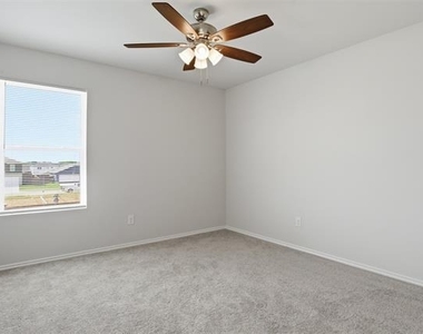 853 Eagles Nest Drive - Photo Thumbnail 20