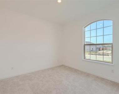 1205 Gladespring Lane - Photo Thumbnail 21